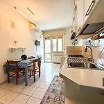 Appartement Sofia Apartment, A Pochi Passi Dal Mare Rif A765