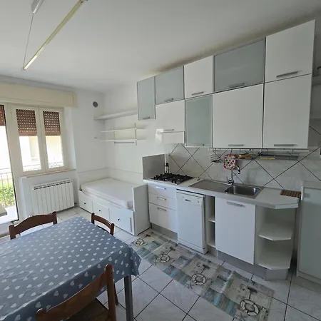 Appartamento Sofia Apartment, A Pochi Passi Dal Mare Rif A765 *