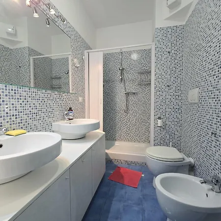 Sofia Apartment, A Pochi Passi Dal Mare Rif A765