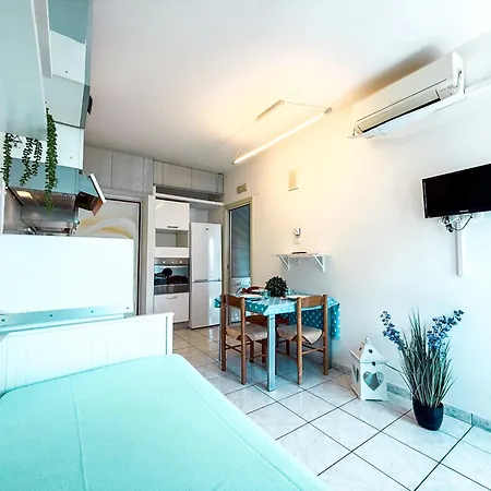 Appartamento Sofia Apartment, A Pochi Passi Dal Mare Rif A765