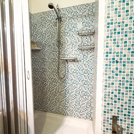 Sofia Apartment, A Pochi Passi Dal Mare Rif A765