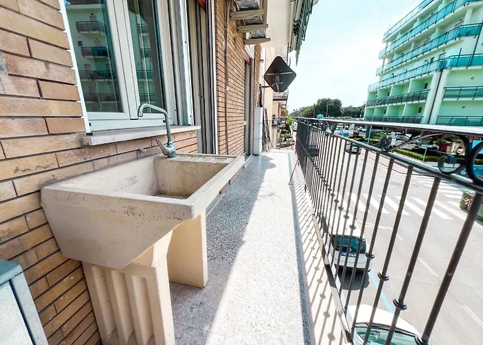 Lägenhet Sofia Apartment, A Pochi Passi Dal Mare Rif A765 *